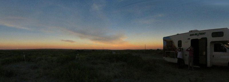 J (25) Totality looking west.jpg
